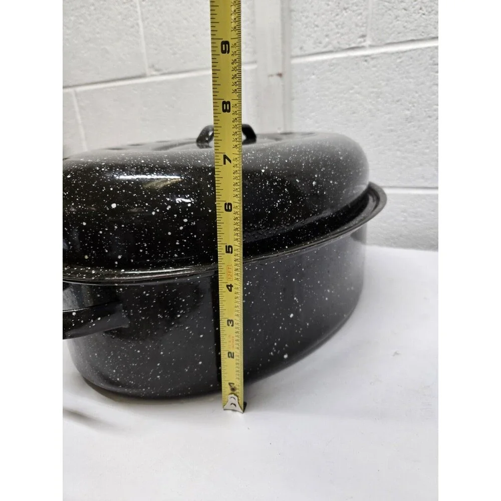 Vintage Black Speckled Enamel Small Oval Roaster Pan w/Lid - 15
